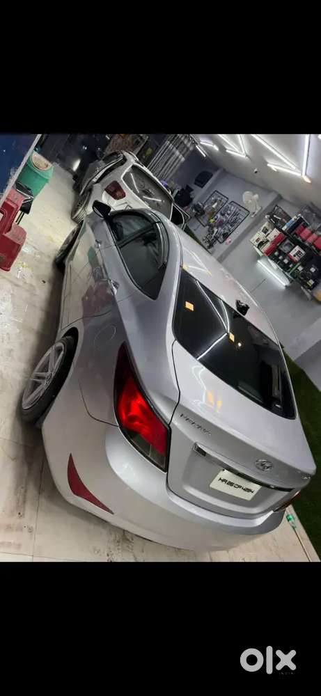 Hyundai Fluidic Verna 2015 Cng & Petrol  82145 Km Driven Neatandclean