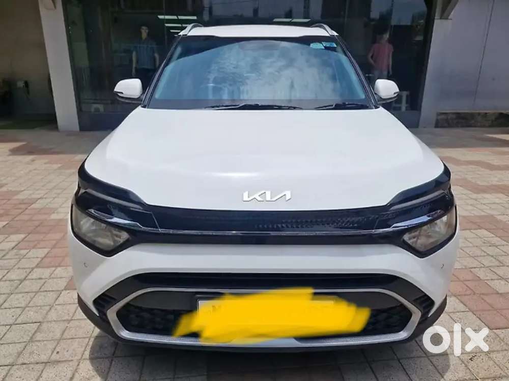 Kia Carens Prestige 1.5 Diesel 6mt  7-seater  March 2023  First Own