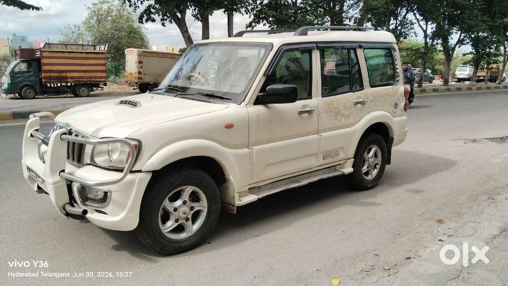 Mahindra Scorpio S10, 2012, Diesel