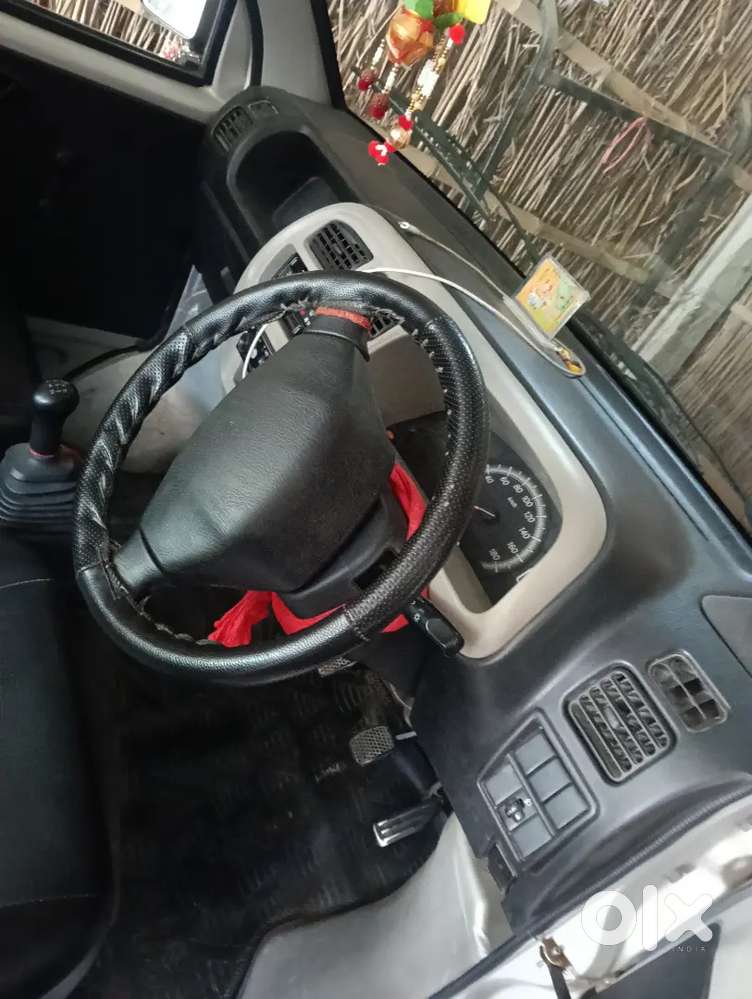8 Yaars Old Good Kandisan  Car