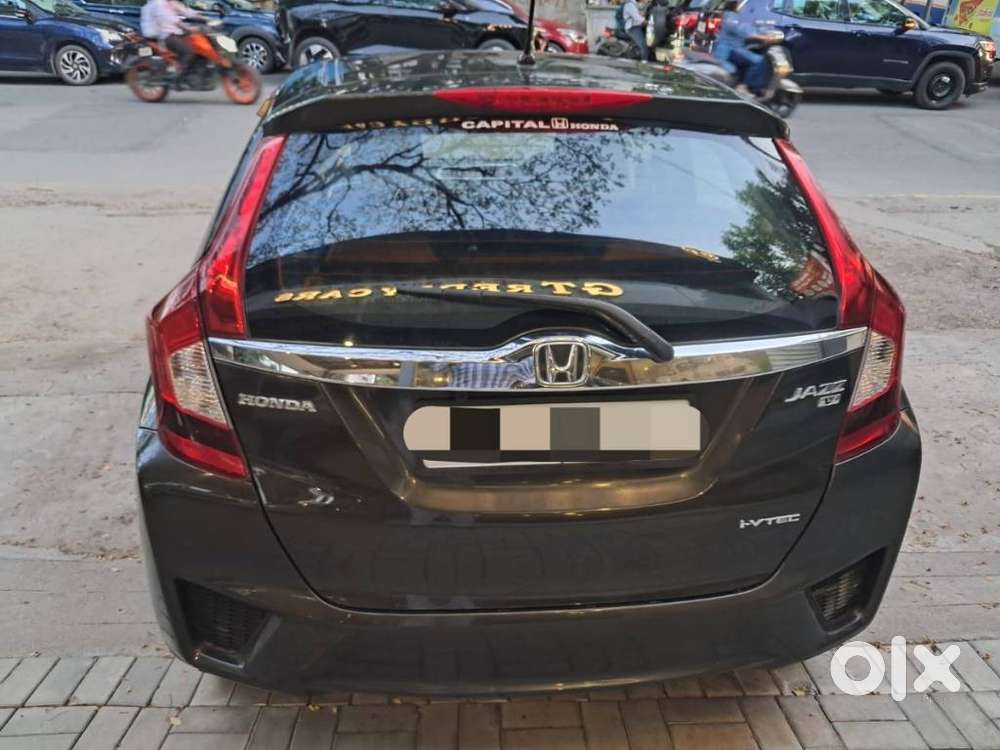Honda Jazz V Automatic, 2016, Petrol