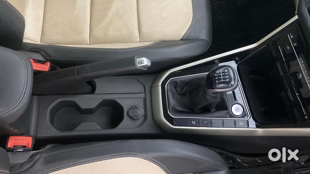 Volkswagen Virtus 1.0 Topline Tsi, 2022, Petrol