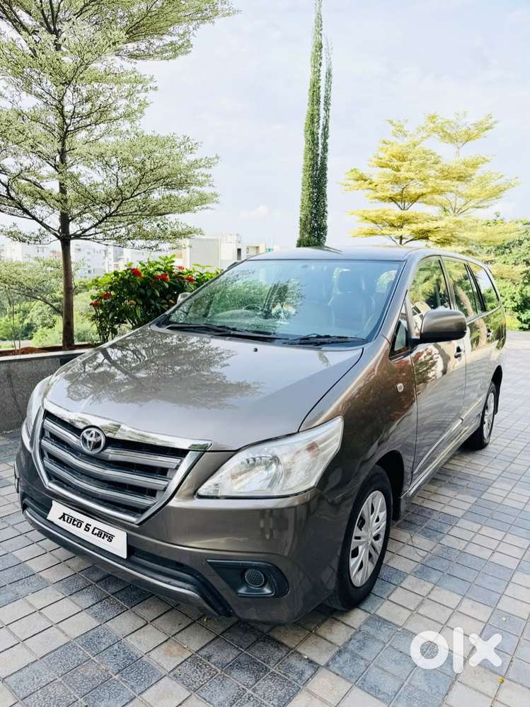 Toyota Innova 2.5 G (diesel) 7 Seater Bs Iv, 2015, Diesel