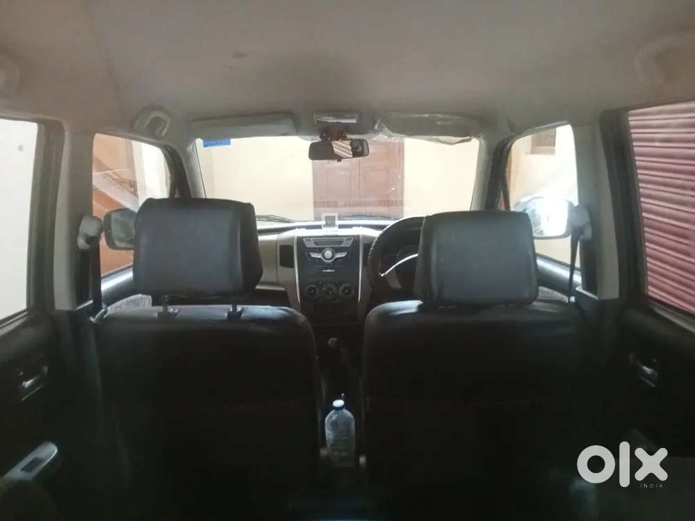 Wagon R 2015. Petrol