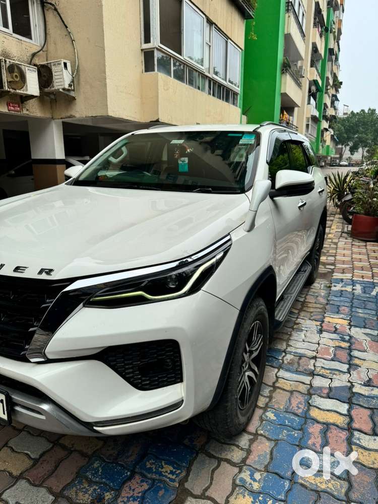 Toyota Fortuner 2021 Suv