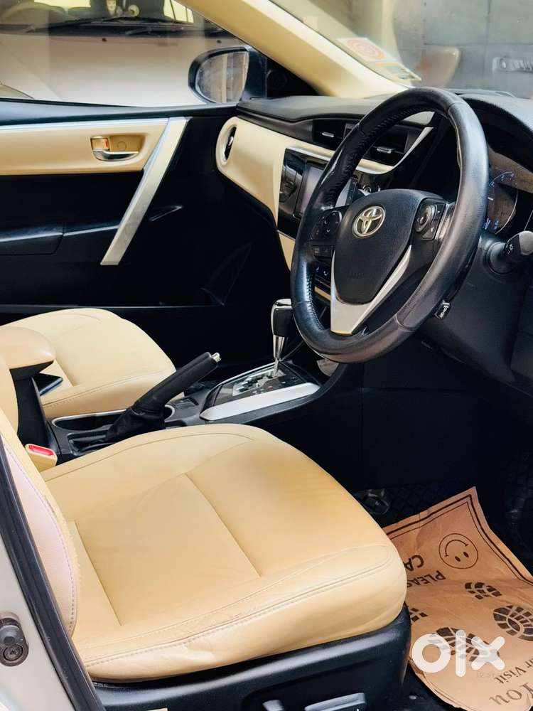 Toyota Corolla Altis 2013-2017 Vl At, 2017, Petrol