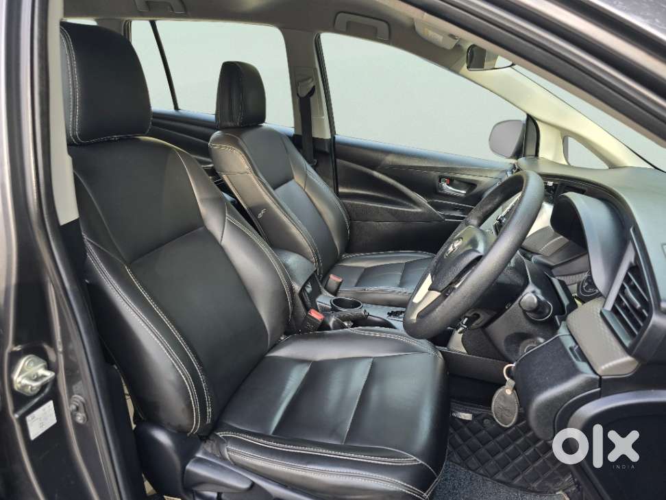 Toyota Innova Crysta [2020-ongoing] 2.4 Gx At 7 Str, 2022, Diesel