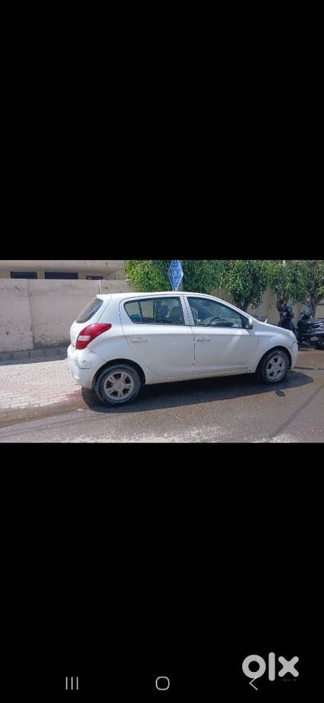 Hyundai I20 2010-2012 1.2 Asta With Avn, 2010, Petrol