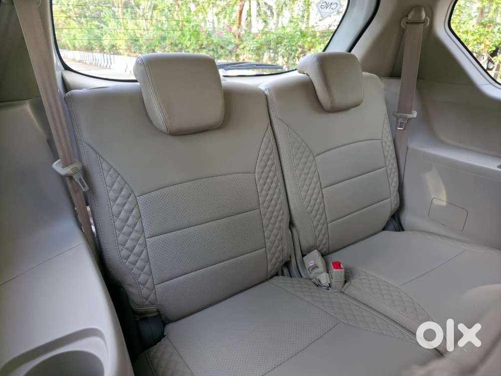 Maruti Ertiga Zxi 2025
