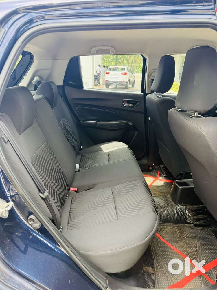 Maruti Suzuki Swift Vxi Optional, 2020, Petrol