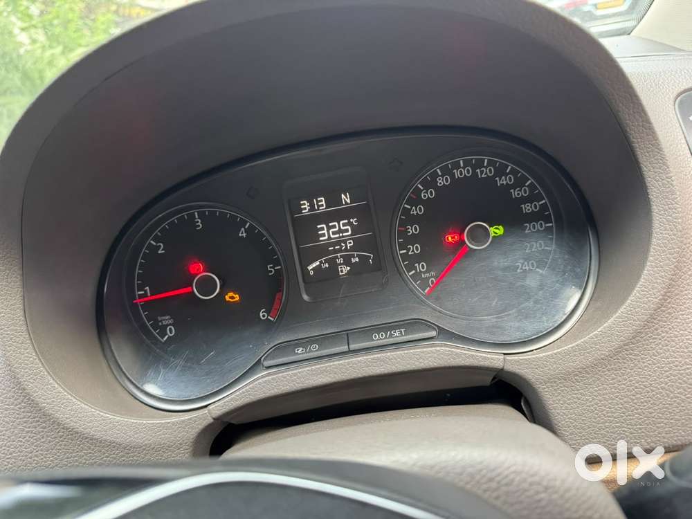 Volkswagen Vento Petrol Highline, 2017, Diesel