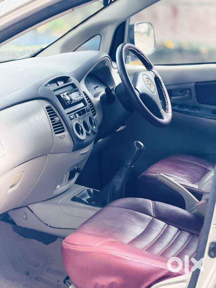 Toyota Innova 2.5 G (diesel) 7 Seater, 2010, Diesel