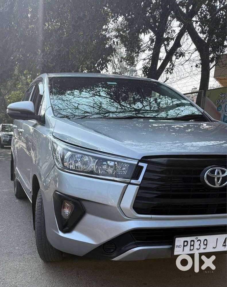 Toyota Innova Crysta [2020-ongoing] 2.4 Gx 7 Str, 2021, Diesel