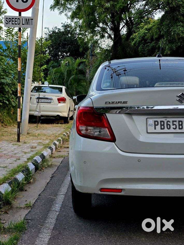 Maruti Suzuki Swift Dzire Vxi(o) Mt, 2022, Petrol