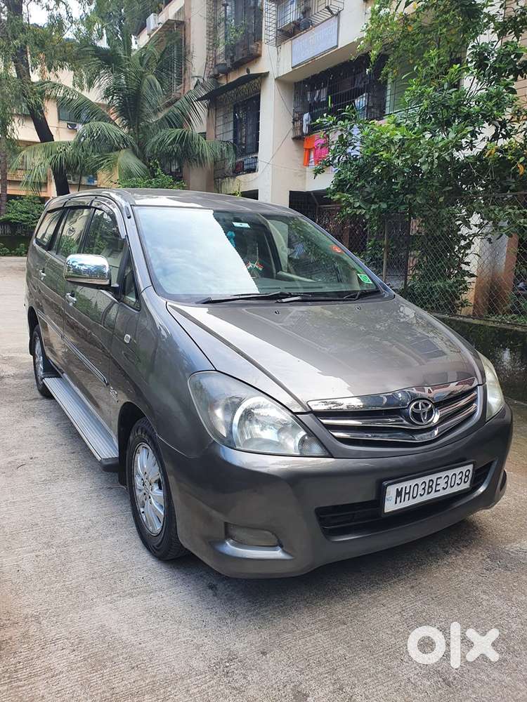 Toyota Innova 2012 Diesel Well Maintained