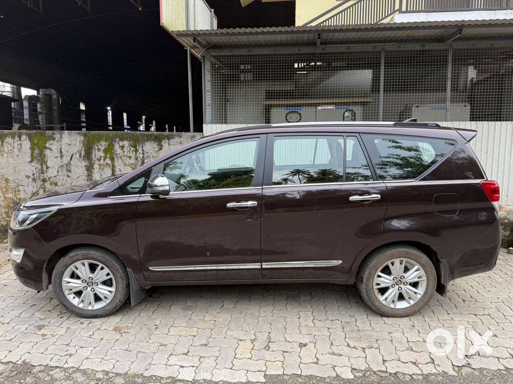 Toyota Innova Crysta 2016 Model