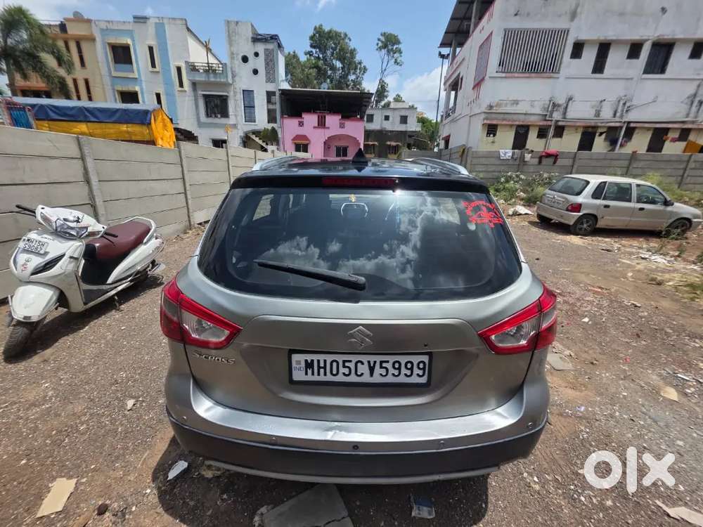 Maruti Suzuki S Cross 2015 Diesel Well Maintained