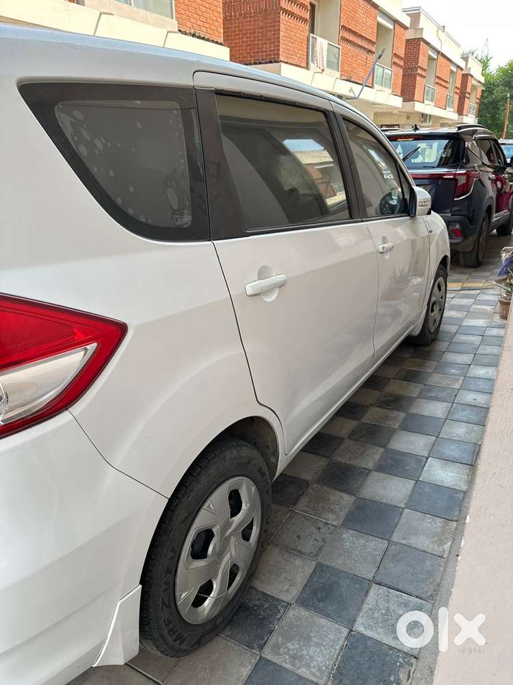 Ertiga Vxi Petrol/cng Sell