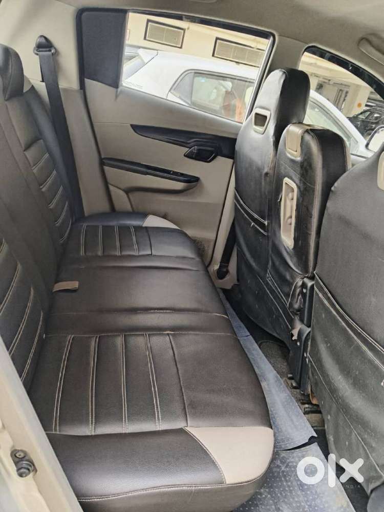 Mahindra Kuv 100 Mfalcon D75 K4 Plus, 2017, Petrol