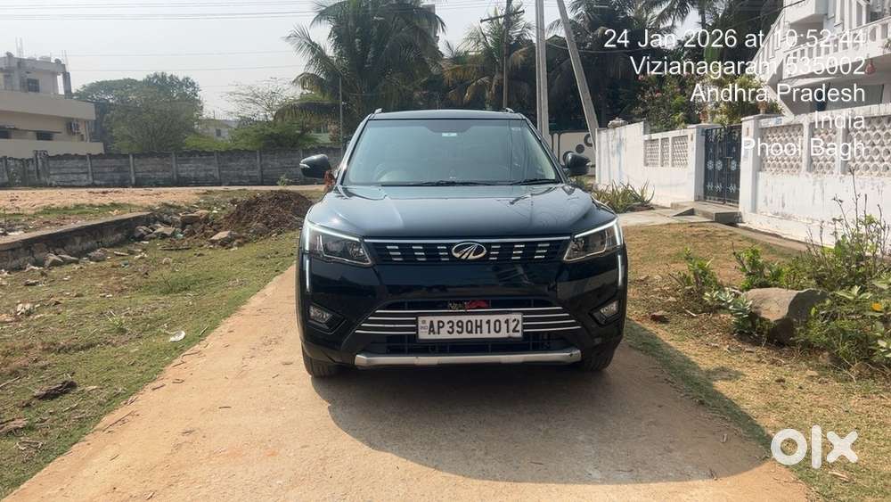 Mahindra Xuv300 2022 Black Clour