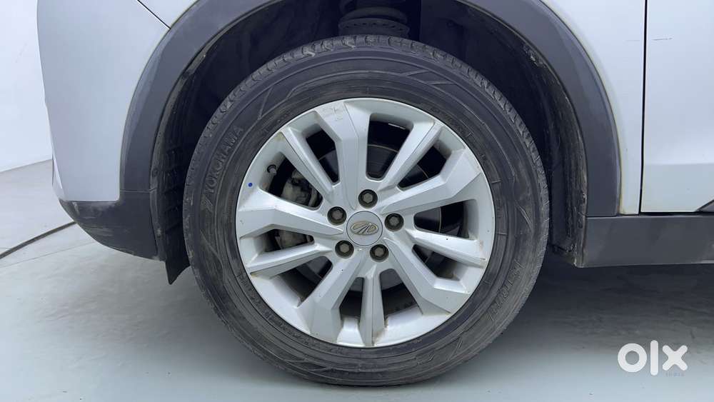 Mahindra Xuv300 W8, 2019, Petrol