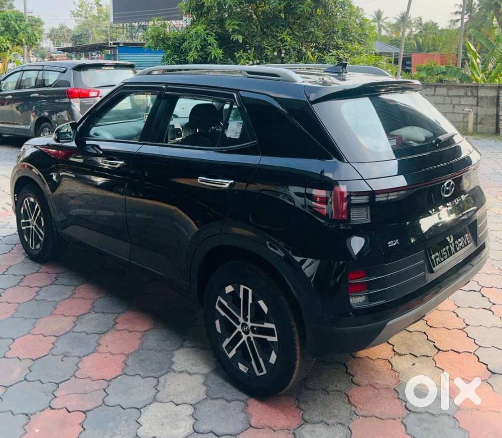 Hyundai Venue Sx (o) Mt 1.5 Diesel, 2022, Diesel