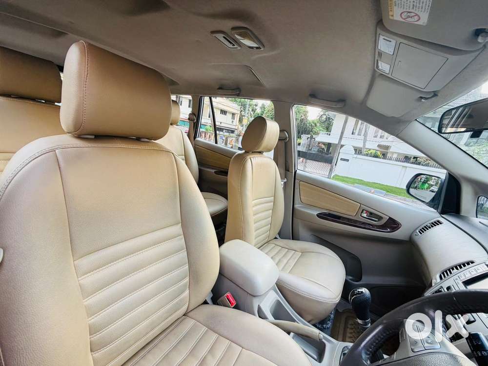 Toyota Innova 2.5 V 7 Str, 2012, Diesel