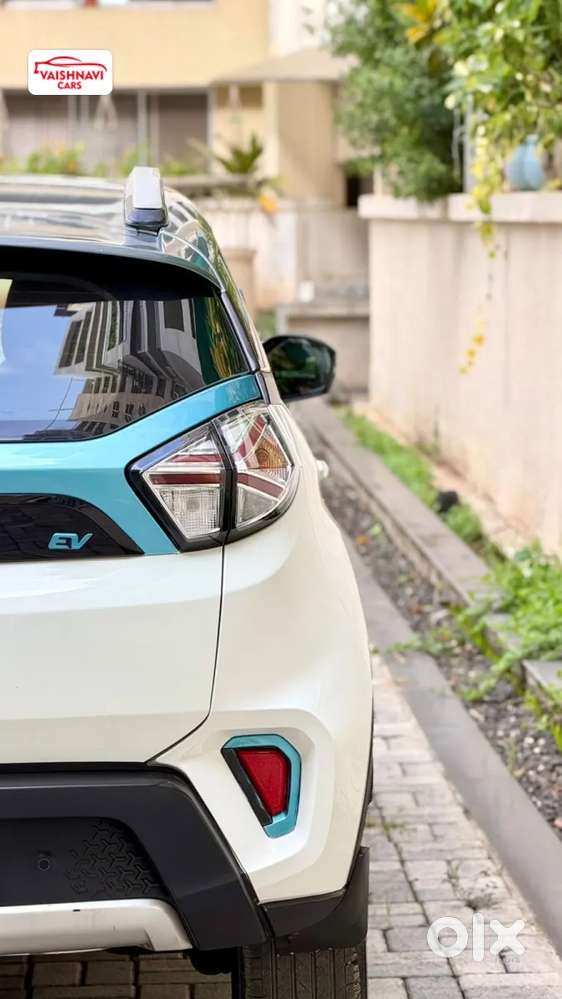 Tata Nexon Ev Xz Plus, 2022, Electric