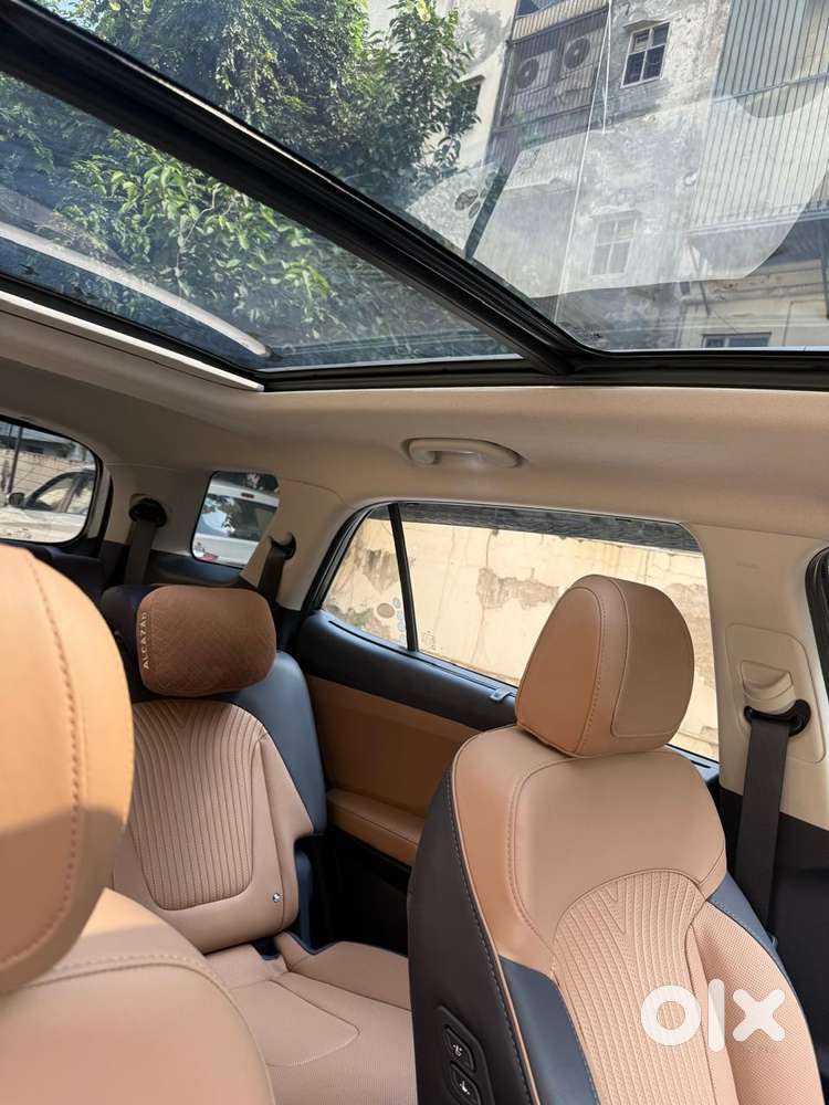 Hyundai Alcazar Signature 1.5 Petrol Dct 7str, 2026, Petrol