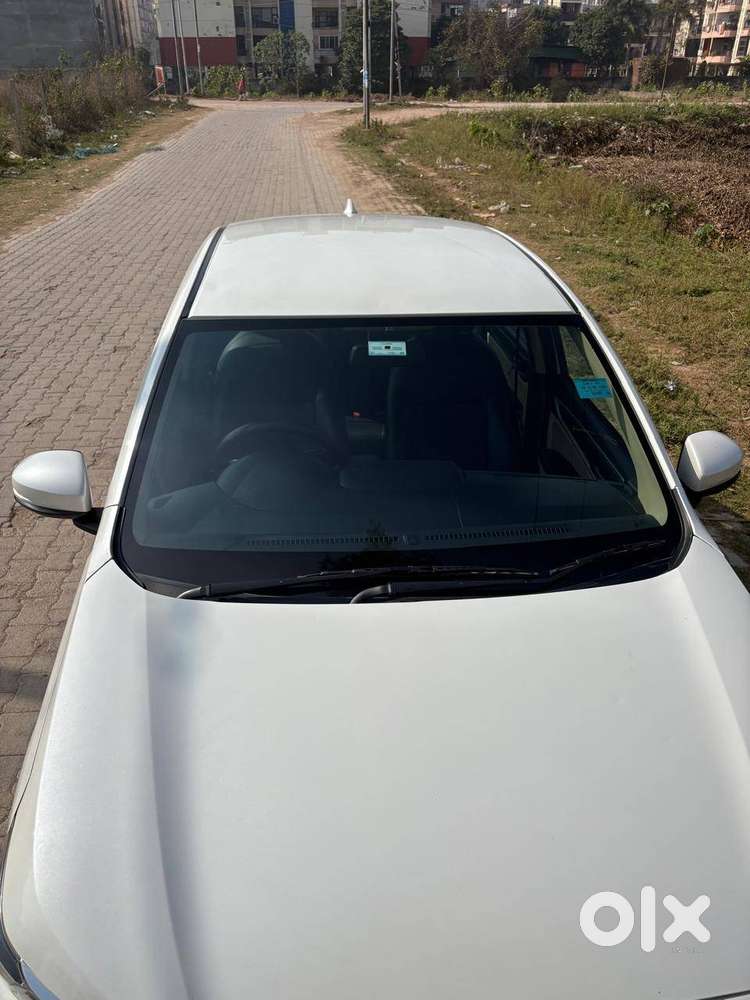Honda Amaze 2023 Petrol 26650 Km Driven