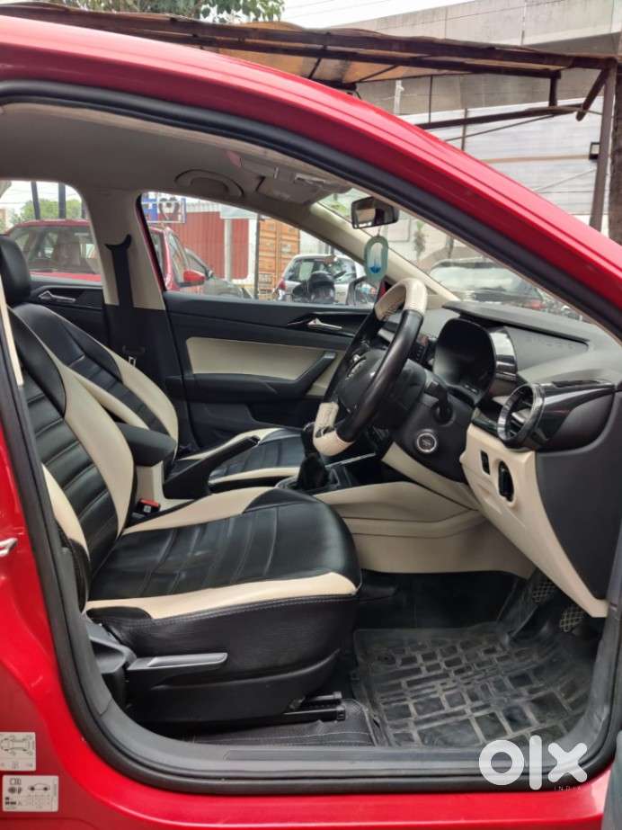 Skoda Slavia Ambition 1.0l Tsi Mt, 2022, Petrol