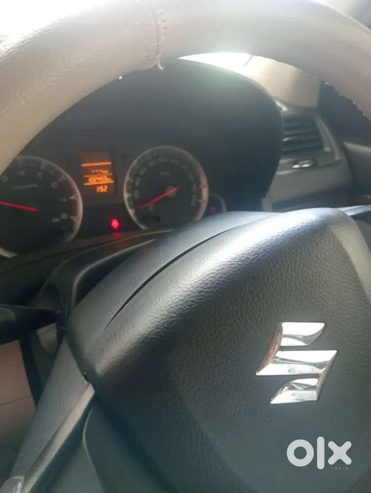 Maruti Suzuki Dzire Vxi 2013
