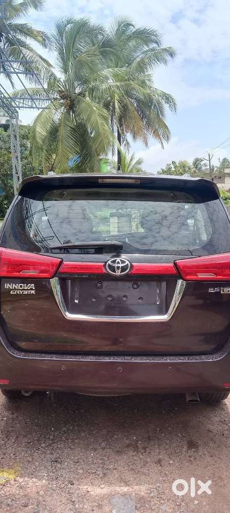 Toyota Innova Crysta, 2016, Petrol