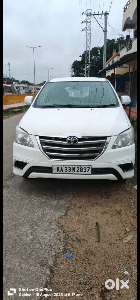 Toyota Innova 2013 Diesel Well Maintained Intercooler Vechile