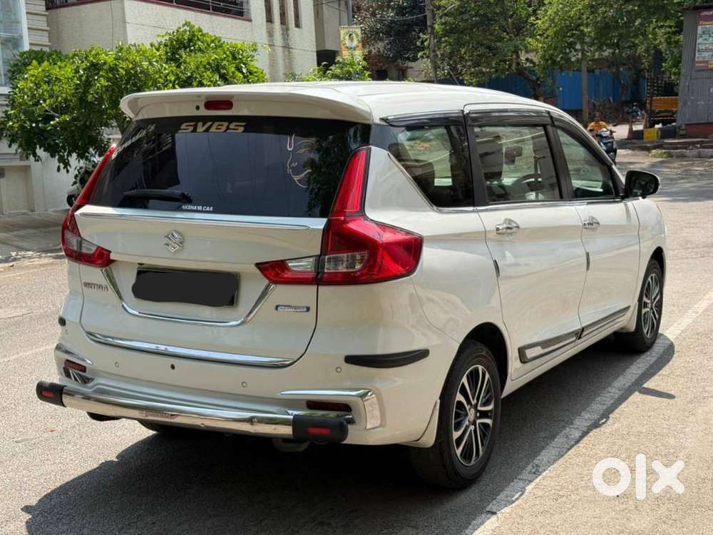 Maruti Suzuki Ertiga Zxi Shvs, 2022, Petrol