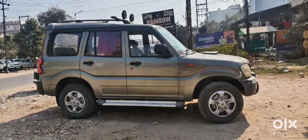 Mahindra Scorpio Classic 2009