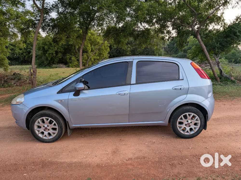 Fiat Grande Punto 2011 Top End Diesel Manual