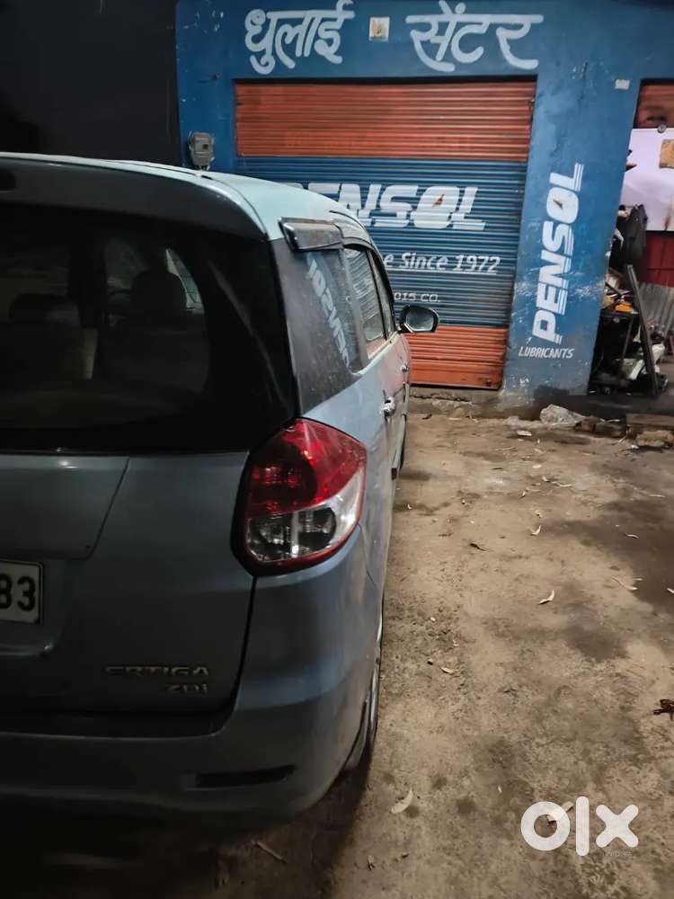 Maruti Suzuki Ertiga 2013