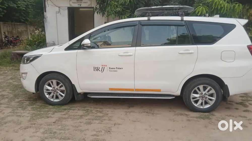 Toyota Innova Crysta 2016 Diesel 228262 Km Driven
