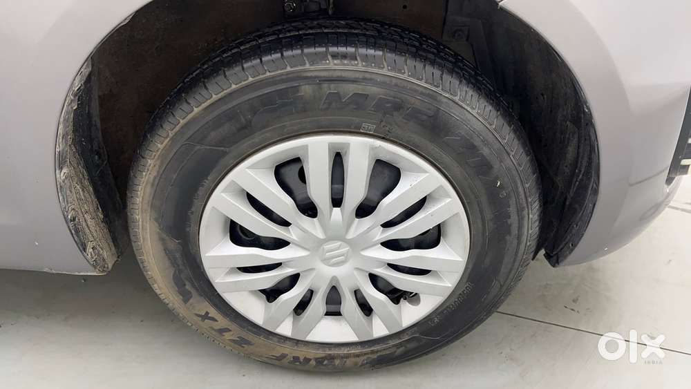 Maruti Suzuki Swift Vvt Vxi, 2016, Petrol