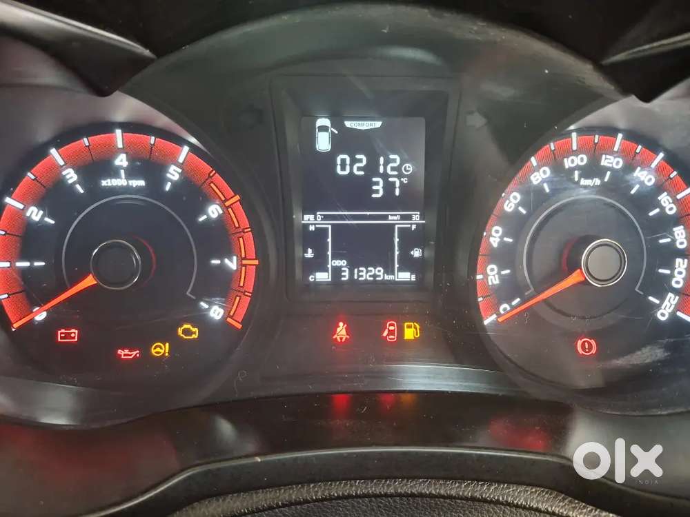 Mahindra Xuv300 2020 Petrol Model