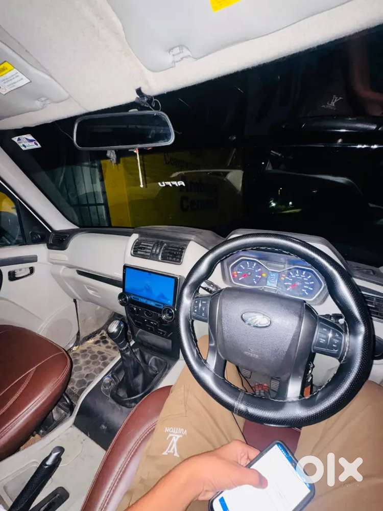Mahindra Scorpio S6 Plus 2018