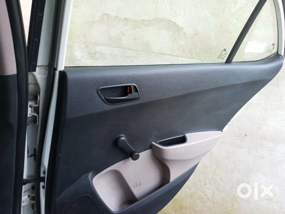Hyundai Xcent Crdi 2016 Manual(all Pepar Update)