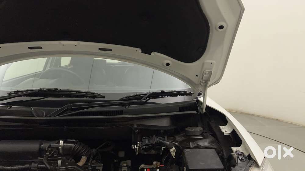 Maruti Suzuki Swift 1.3 Zxi, 2023, Petrol