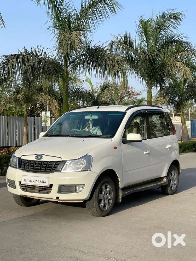 Mahindra Quanto C8