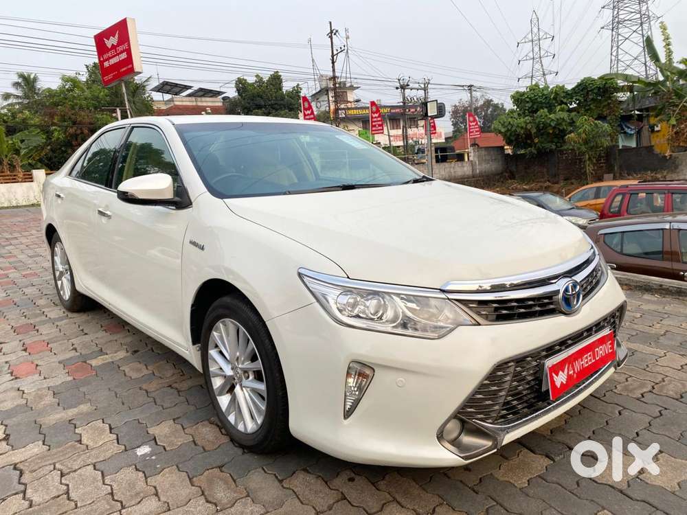 Toyota Camry Hybrid, 2016, Petrol