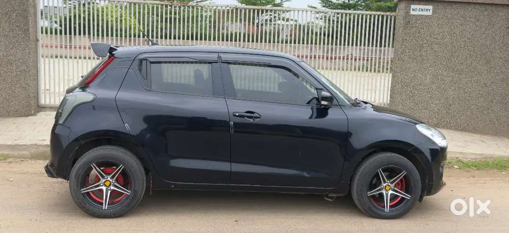Maruti Suzuki Swift 2021