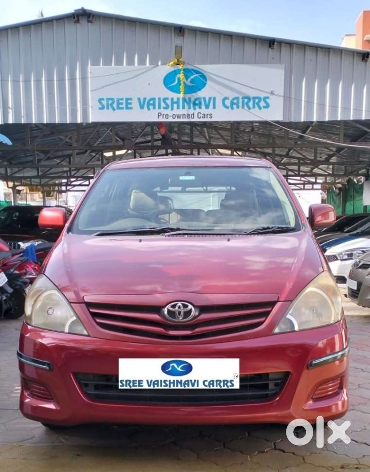 Toyota Innova 2004-2011 2.5 G4 Diesel 8-seater, 2010, Diesel