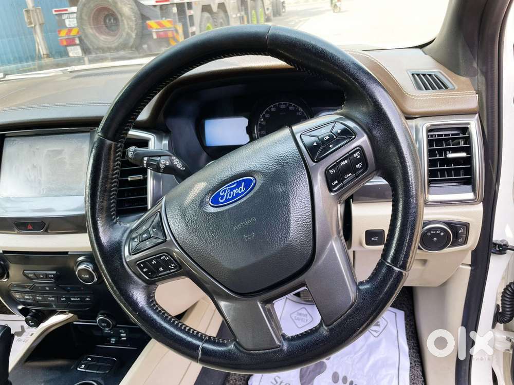 Ford Endeavour 2.2 Titanium At 4x2, 2016, Diesel