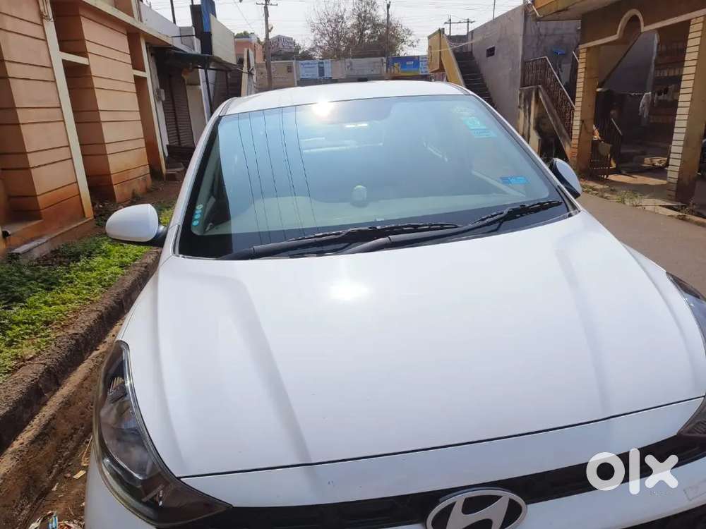 Hyundai Aura 2024 End